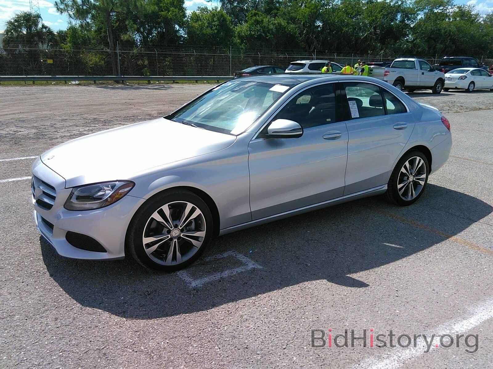 Photo 55SWF4JB3GU132115 - Mercedes-Benz C-Class 2016