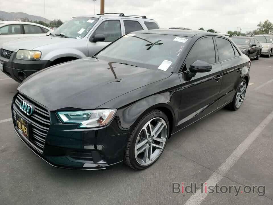 Photo WAUAUGFF5KA101851 - Audi A3 Sedan 2019