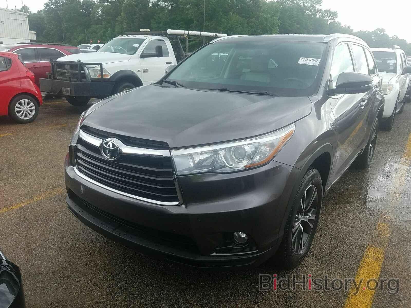 Photo 5TDKKRFH4GS123411 - Toyota Highlander 2016