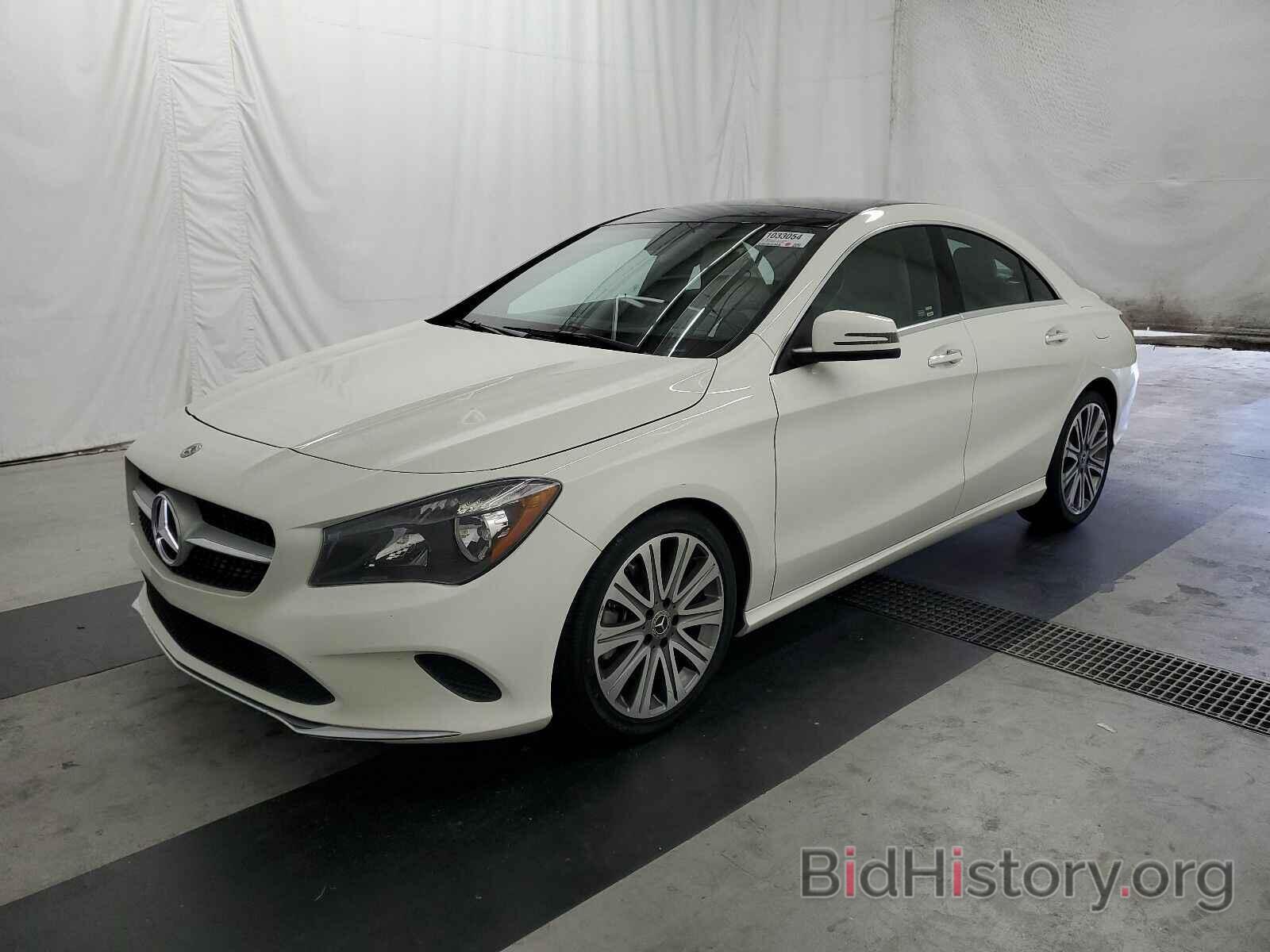 Photo WDDSJ4GB7JN571869 - Mercedes-Benz CLA 2018