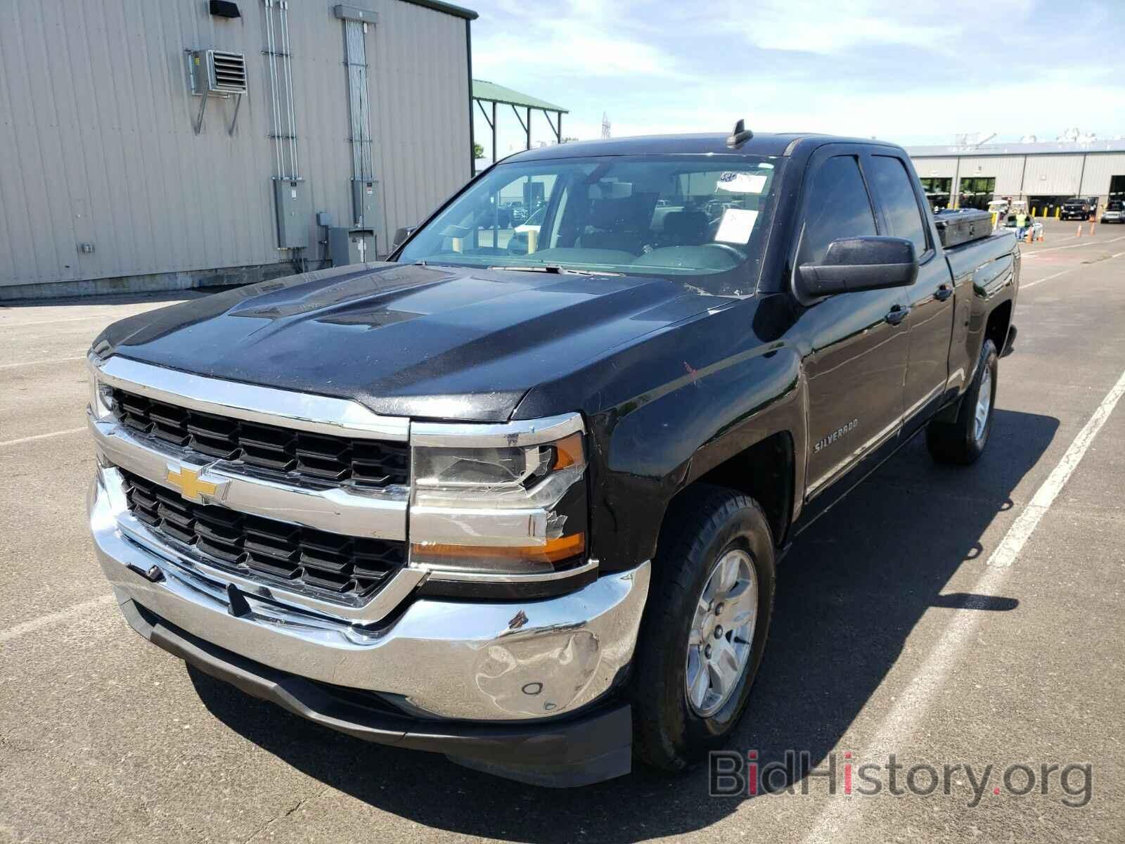 Photo 1GCRCREH2JZ166826 - Chevrolet Silverado 1500 2018