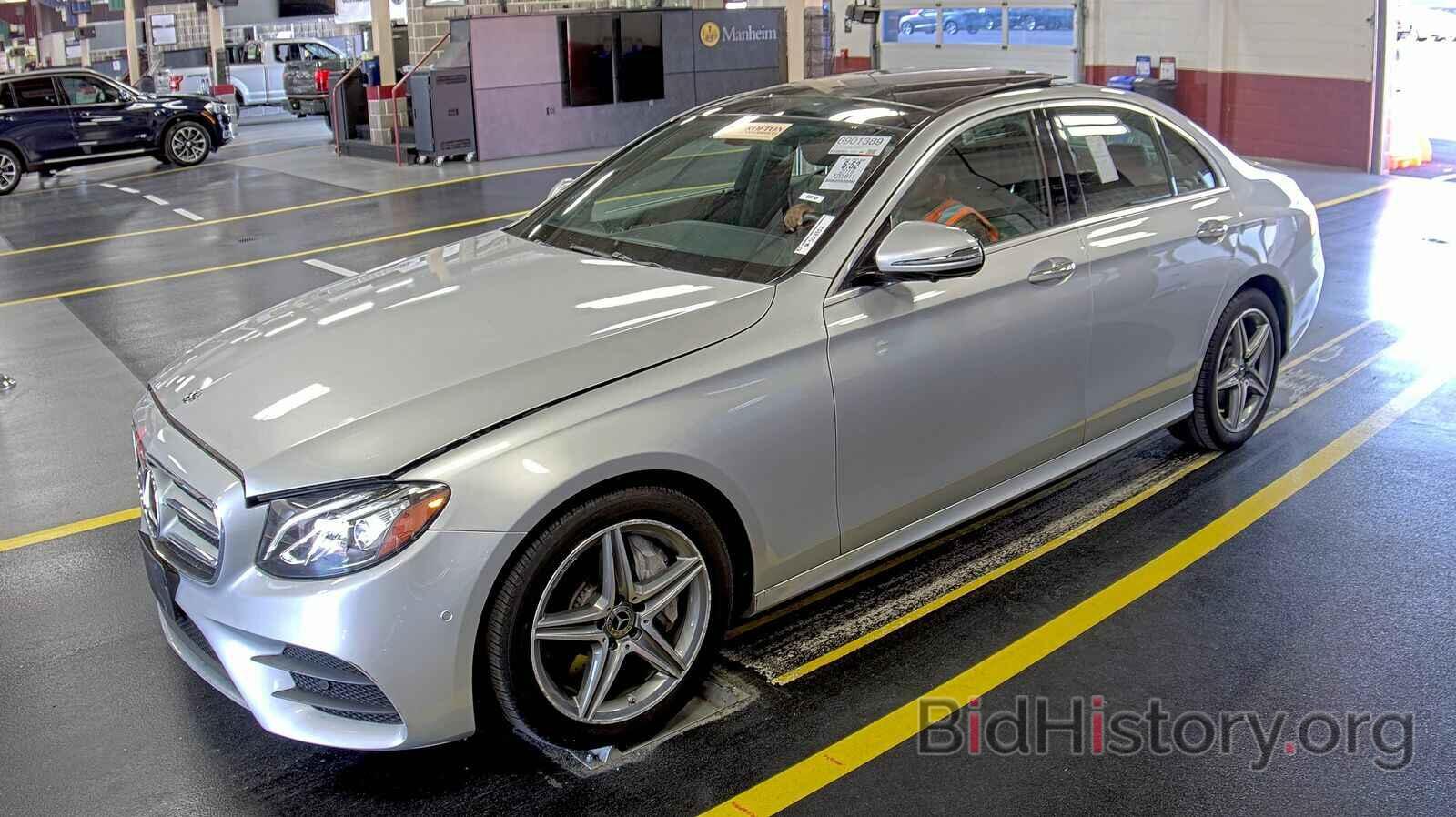 Photo WDDZF4KB4KA553975 - Mercedes-Benz E-Class 2019