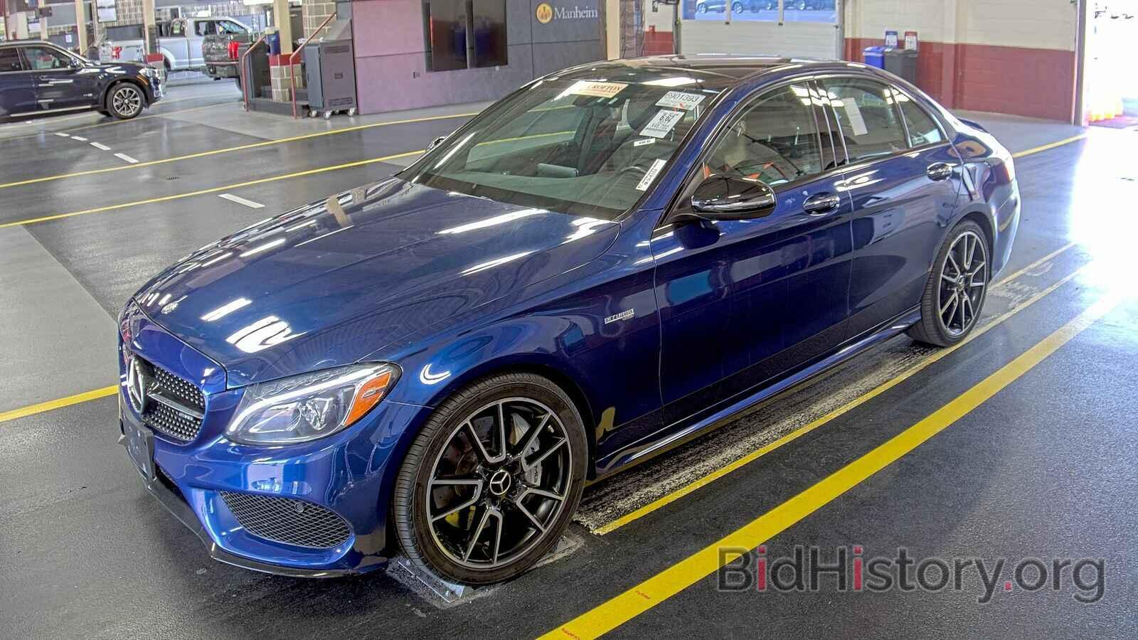 Photo 55SWF6EB3HU215762 - Mercedes-Benz C-Class 2017