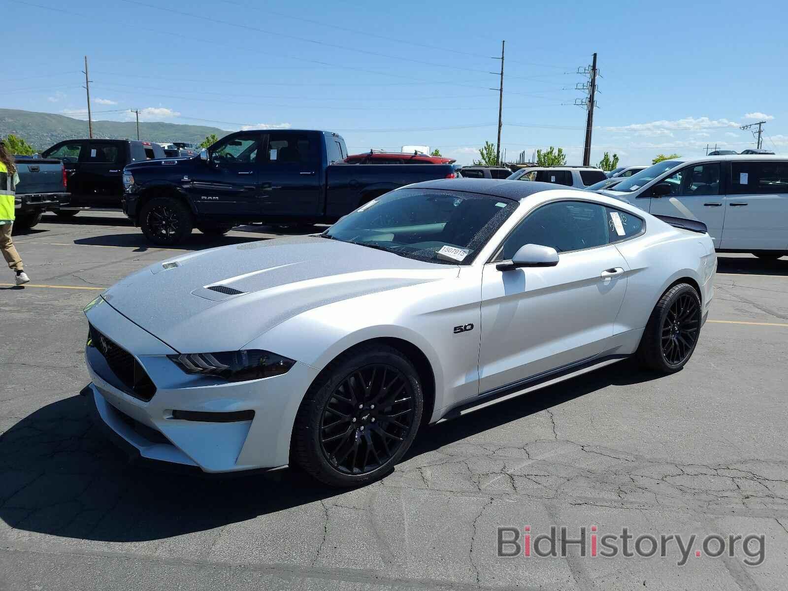 Photo 1FA6P8CF7J5180740 - Ford Mustang GT 2018