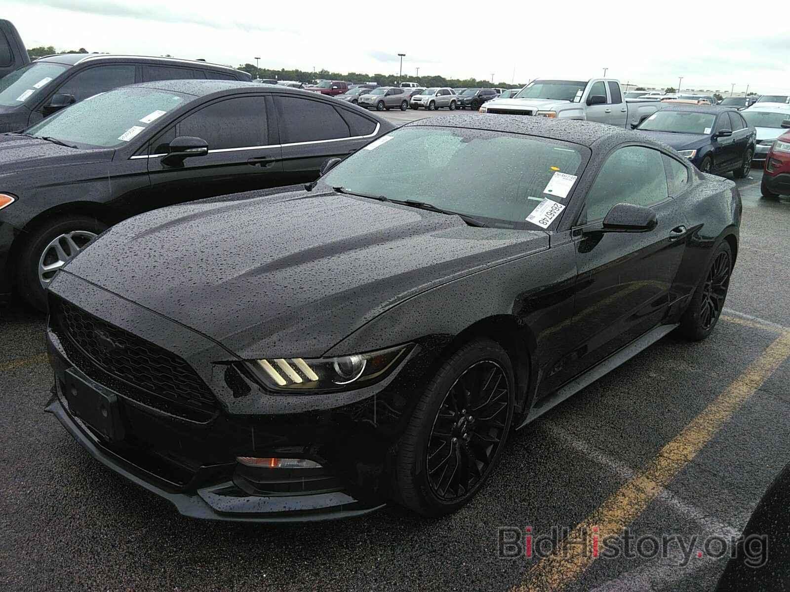 Photo 1FA6P8AM2G5246041 - Ford Mustang 2016