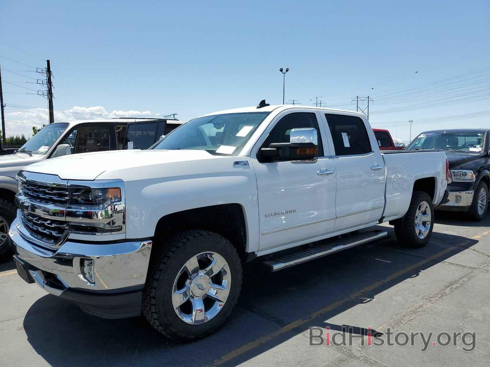 Photo 3GCUKSEJ3JG399251 - Chevrolet Silverado 1500 2018