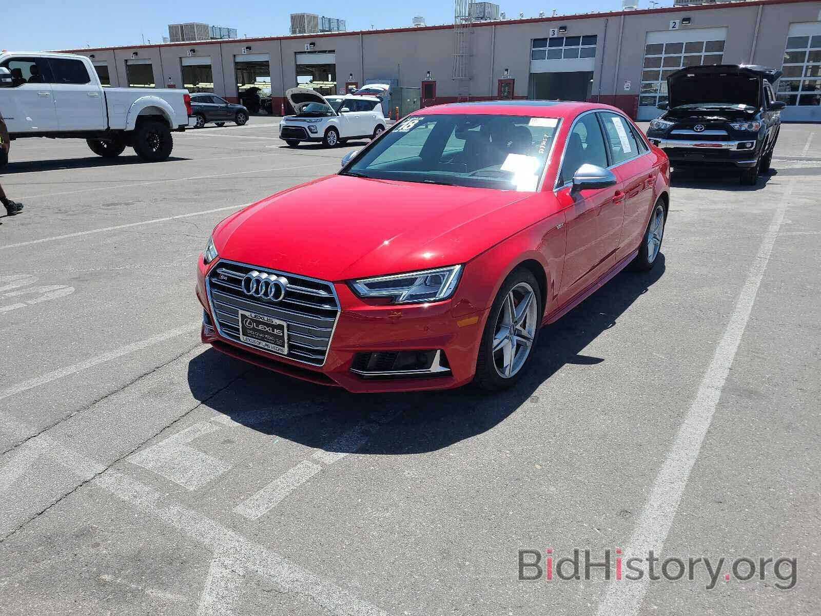 Photo WAUC4AF4XJA002882 - Audi S4 2018