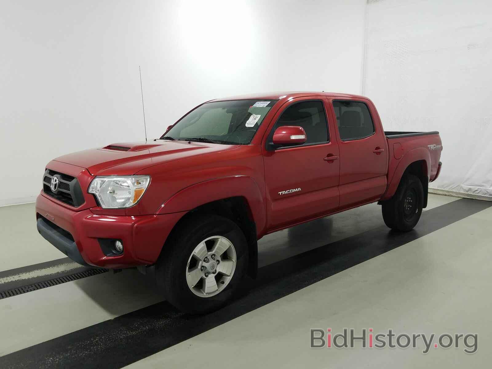 Photo 3TMLU4EN7FM193038 - Toyota Tacoma 4WD 2015