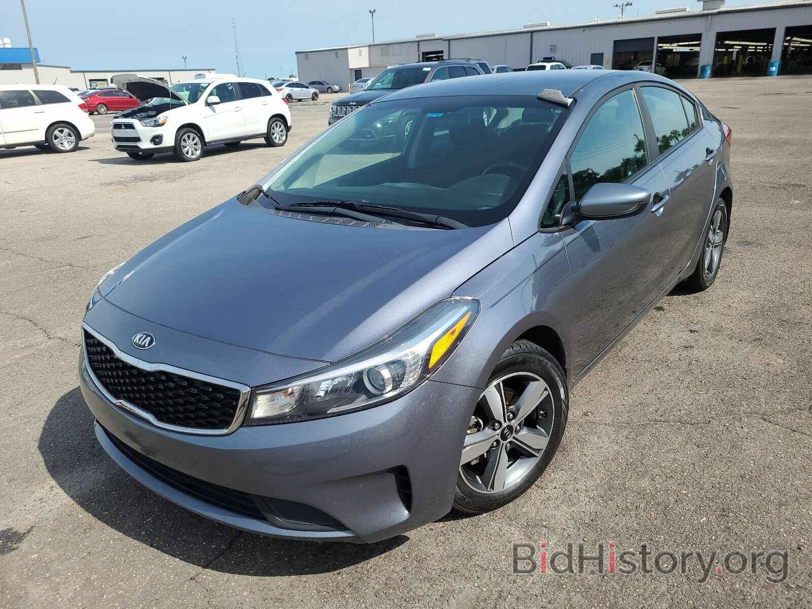 Photo 3KPFL4A79JE247062 - Kia Forte 2018