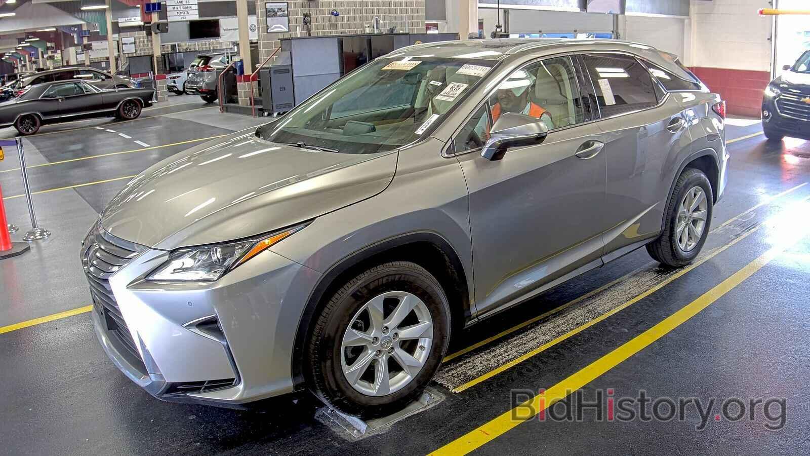 Photo 2T2BZMCA7HC100541 - Lexus RX RX 2017