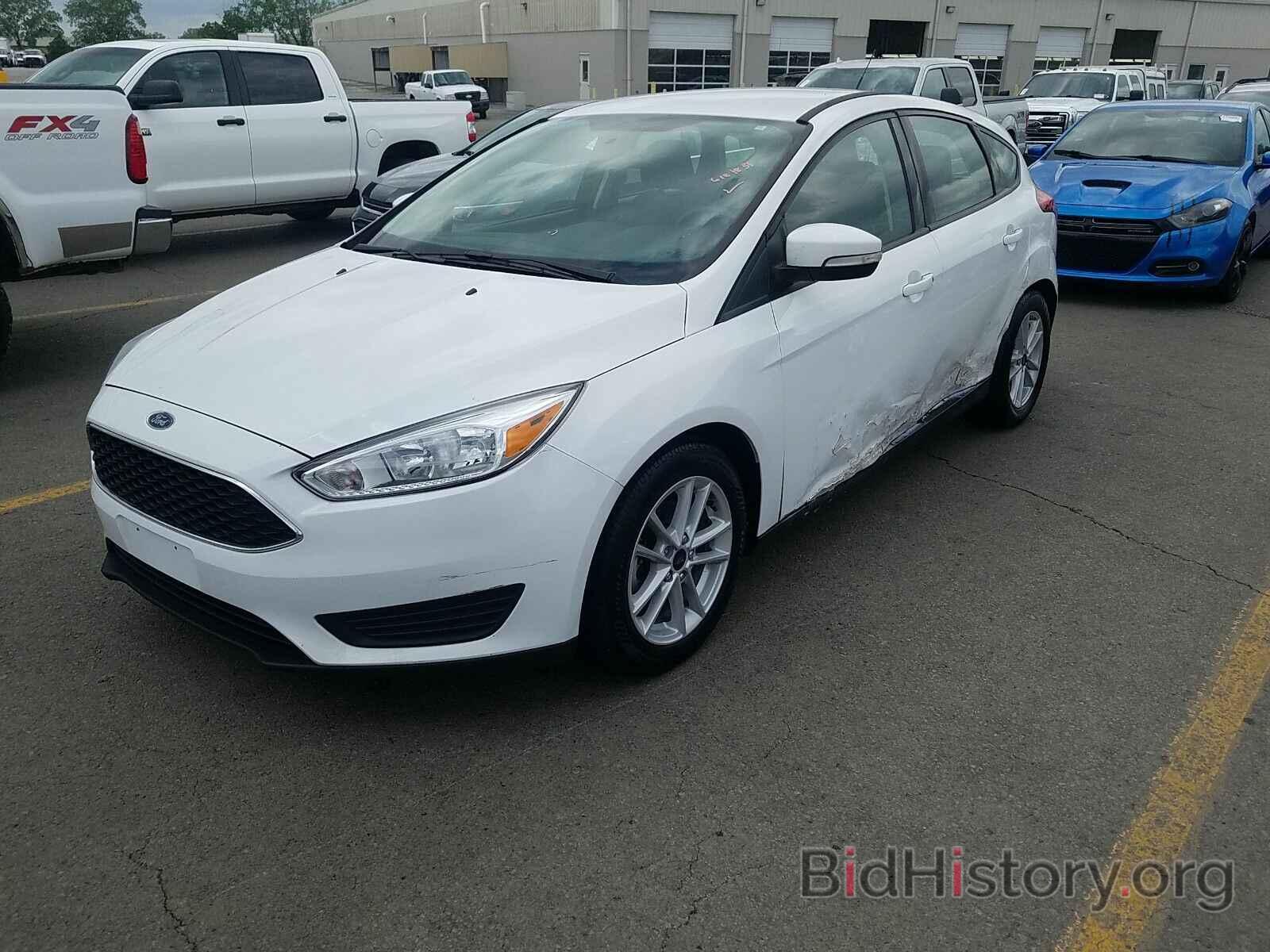 Photo 1FADP3K2XJL223360 - Ford Focus SE 2018