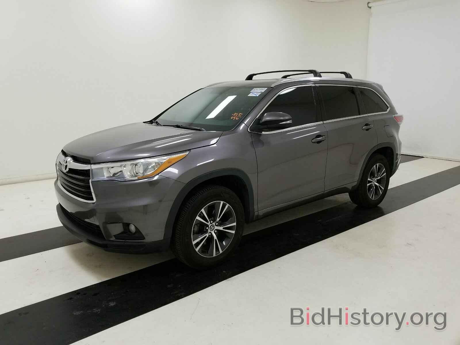 Фотография 5TDKKRFHXGS145011 - Toyota Highlander 2016