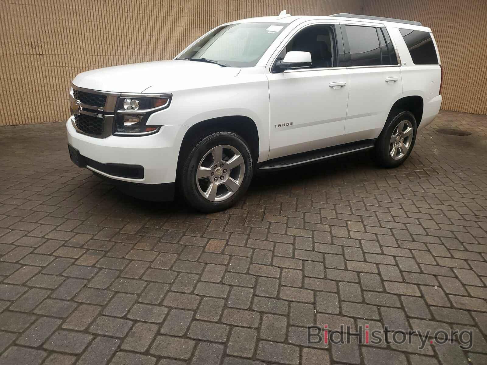 Photo 1GNSKBKC3JR403190 - Chevrolet Tahoe 2018