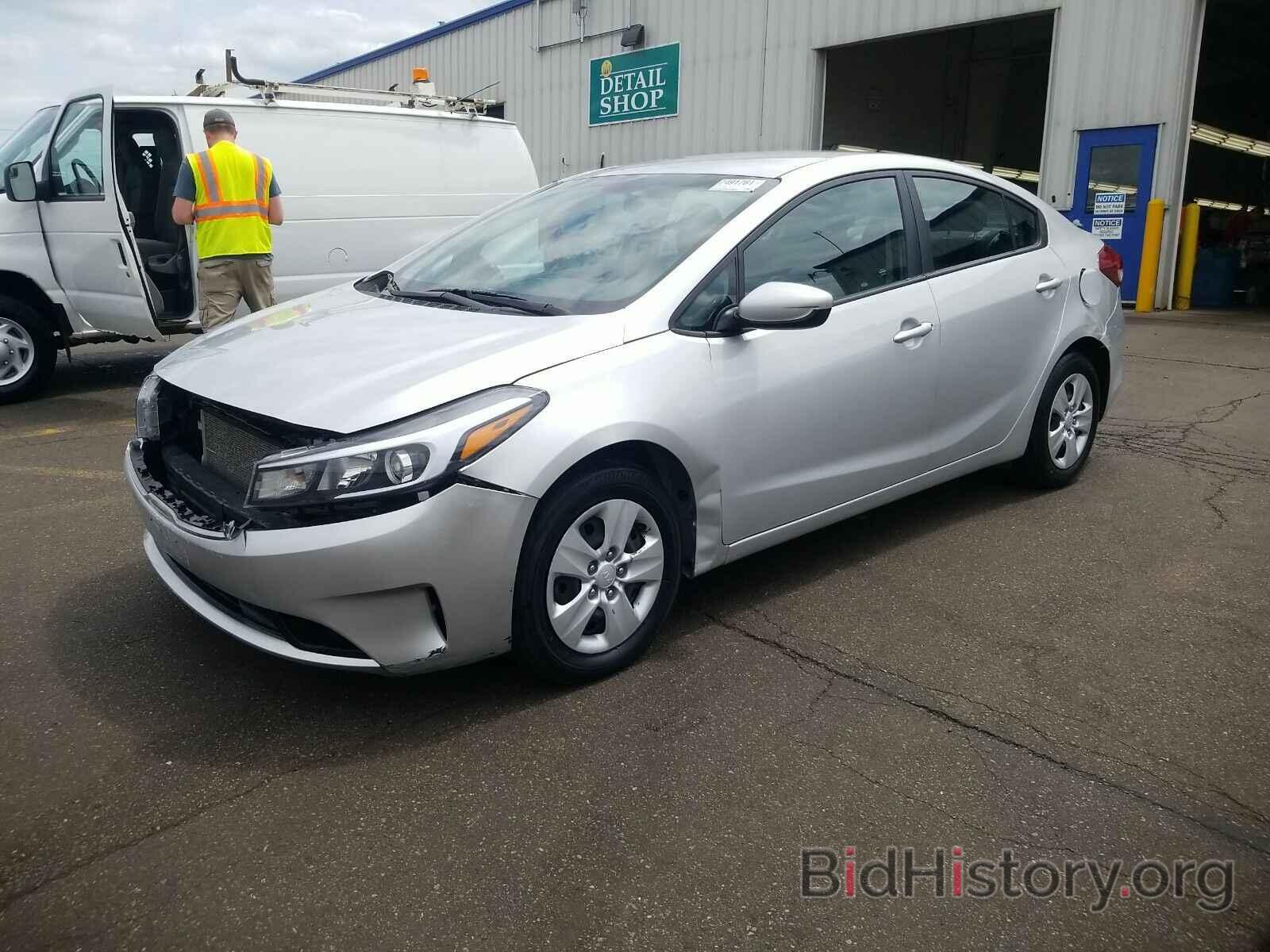 Photo 3KPFK4A78JE182742 - Kia Forte LX 2018