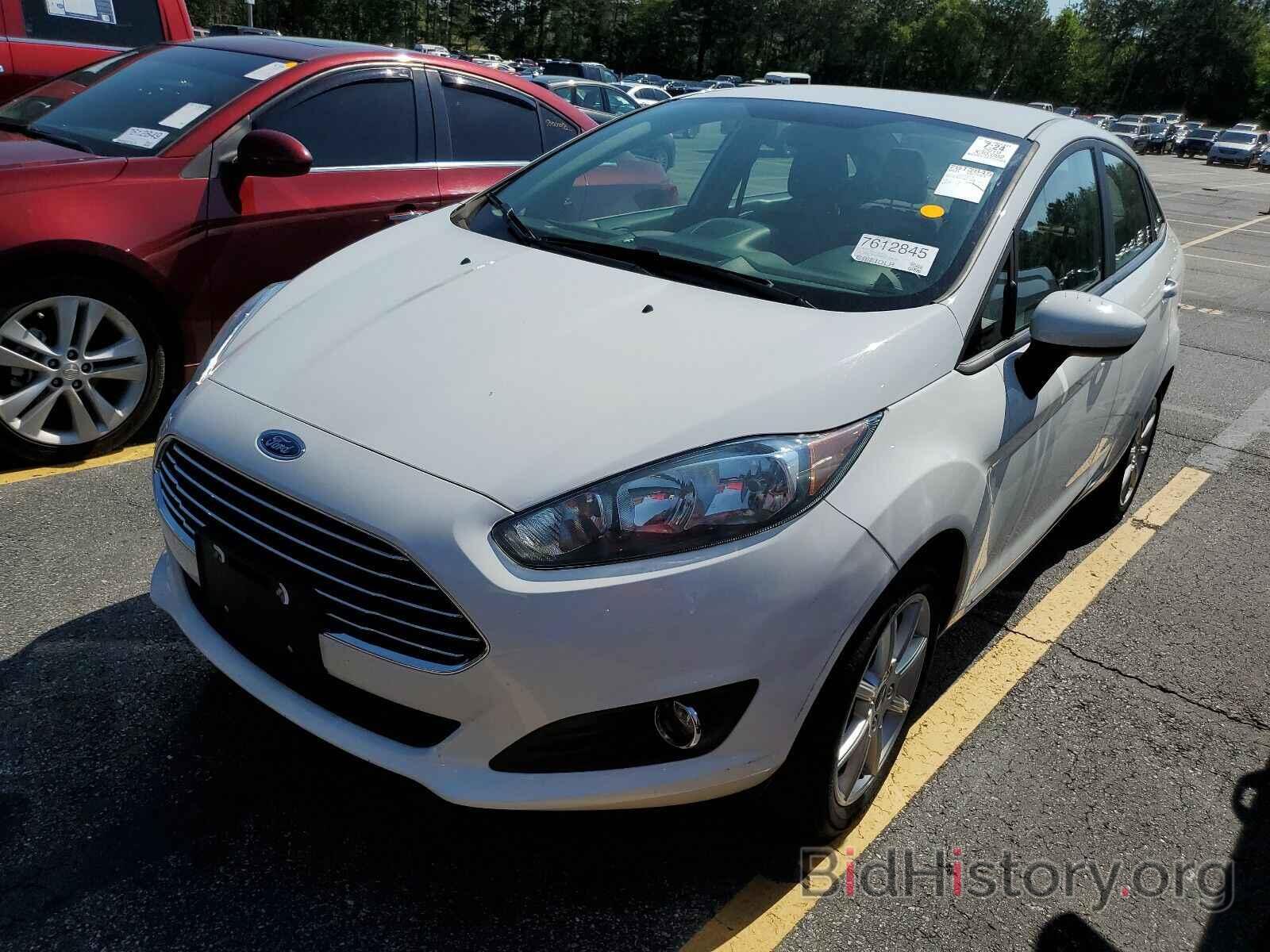 Фотография 3FADP4BJ5KM124443 - Ford Fiesta 2019