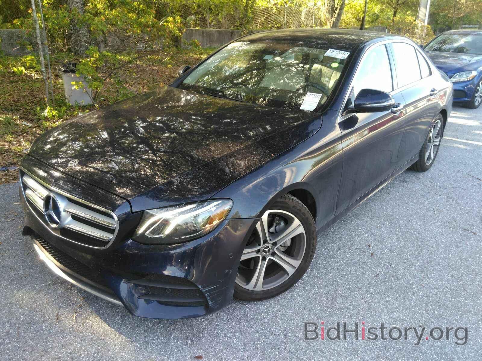 Photo WDDZF4JB1JA465434 - Mercedes-Benz E-Class 2018