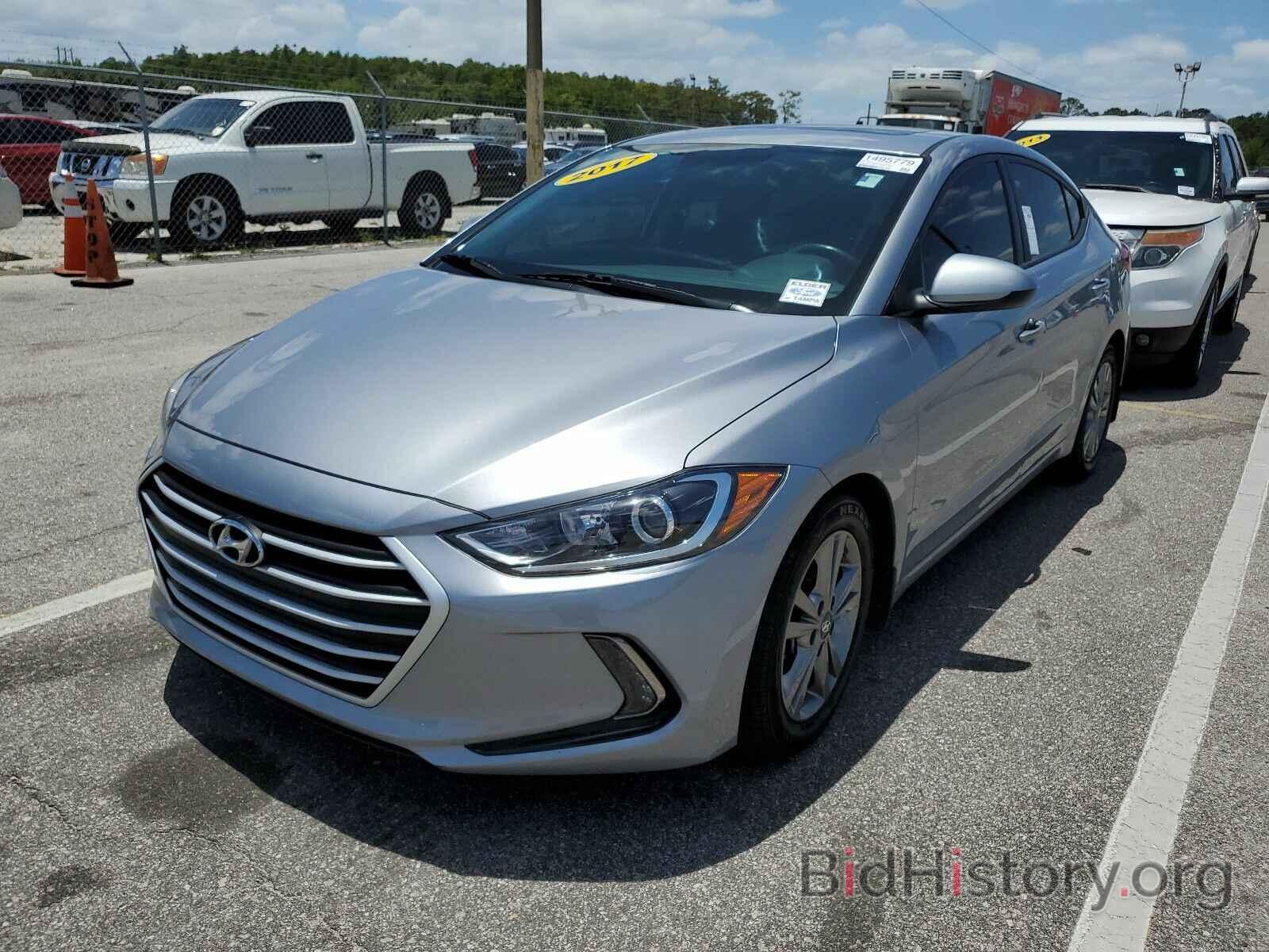 Фотография 5NPD84LF4HH204655 - Hyundai Elantra 2017