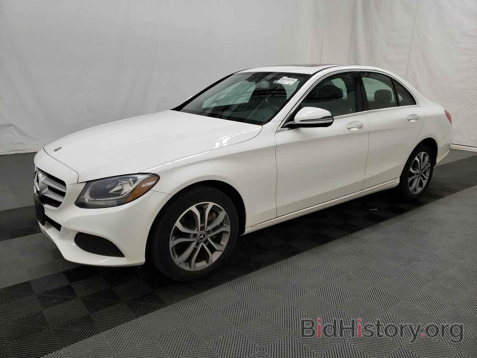 Photo 55SWF4KB4JU239132 - Mercedes-Benz C-Class 2018