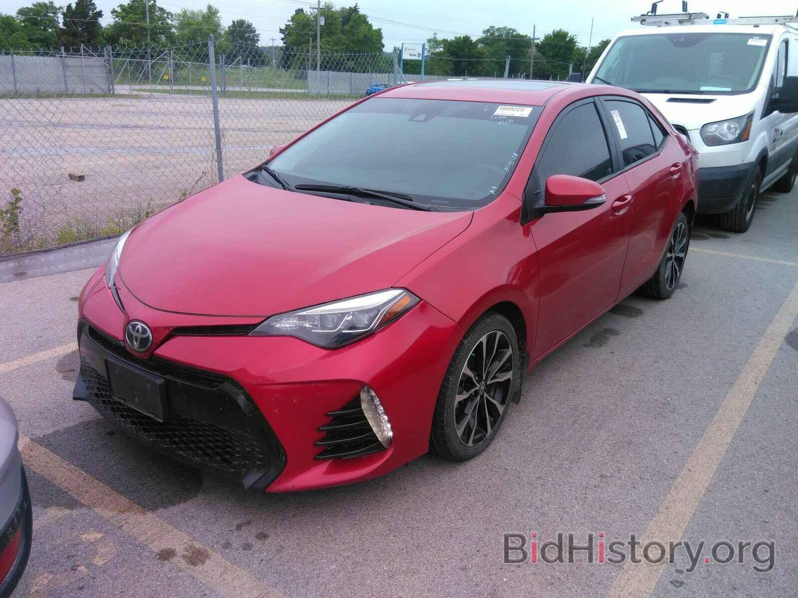 Photo 5YFBURHE6HP673331 - Toyota Corolla 2017