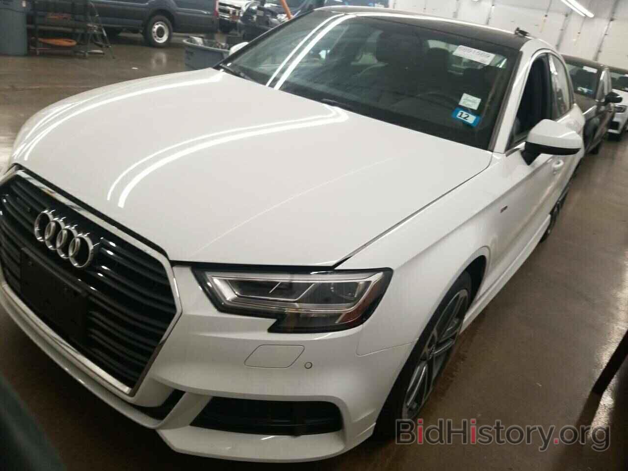 Photo WAUJ8GFF8J1075958 - Audi A3 Sedan 2018