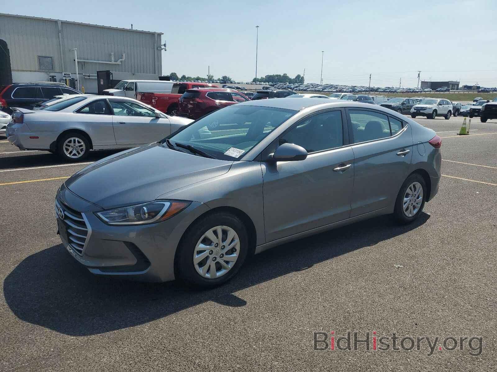 Photo KMHD74LF9HU072206 - Hyundai Elantra SE 2017