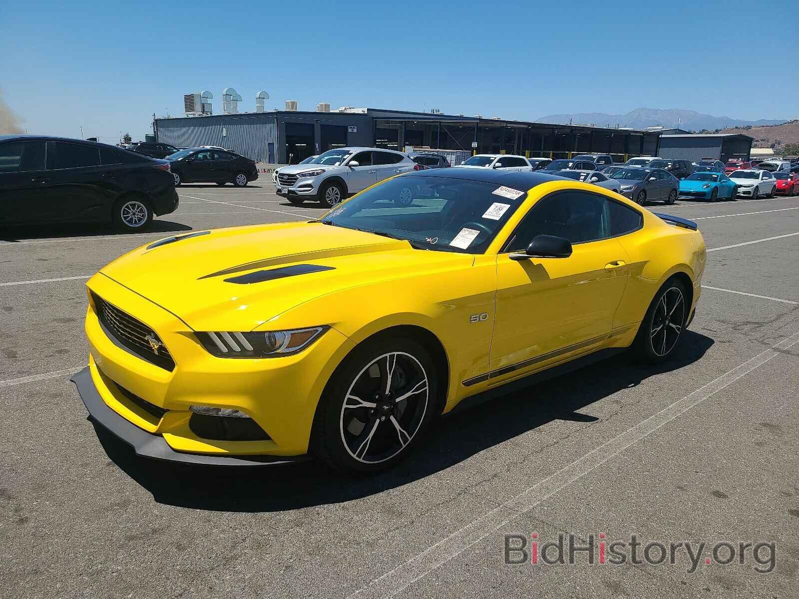 Photo 1FA6P8CF0G5270689 - Ford Mustang 2016