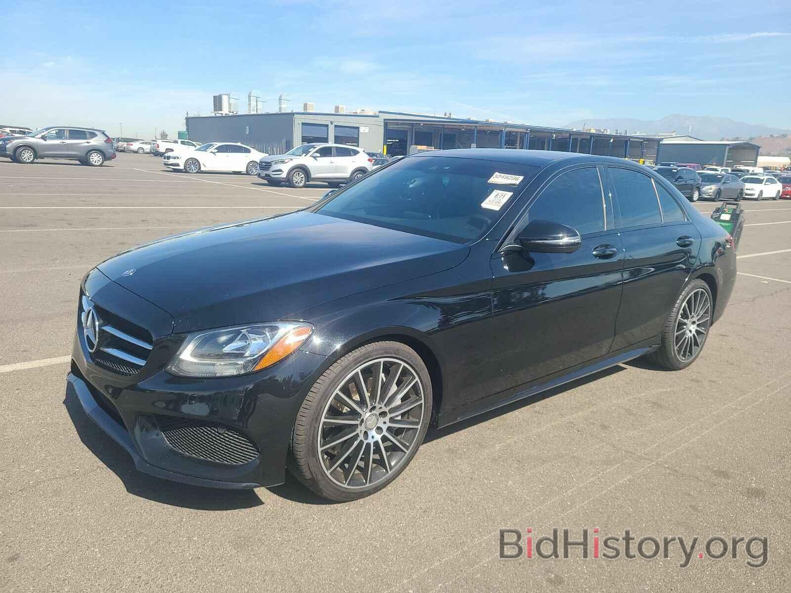 Photo 55SWF4JB3GU140327 - Mercedes-Benz C-Class 2016