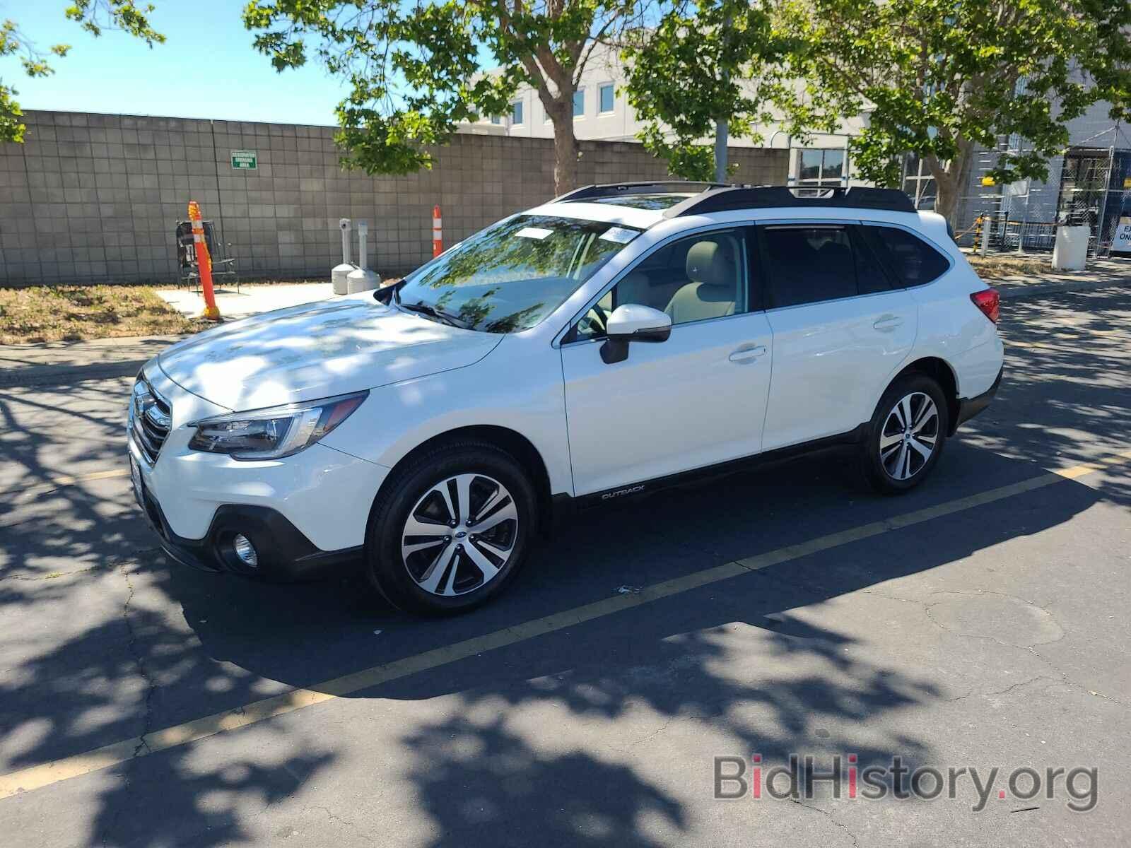 Фотография 4S4BSANC4J3351047 - Subaru Outback 2018