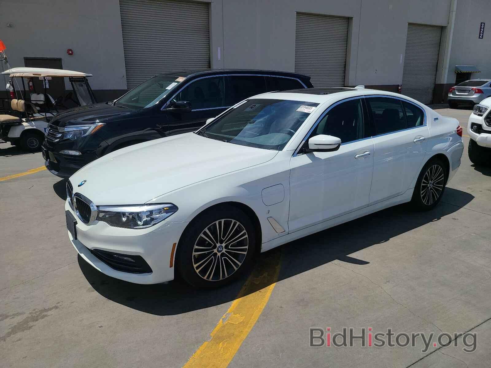 Photo WBAJB1C54JB084984 - BMW 5 Series 2018