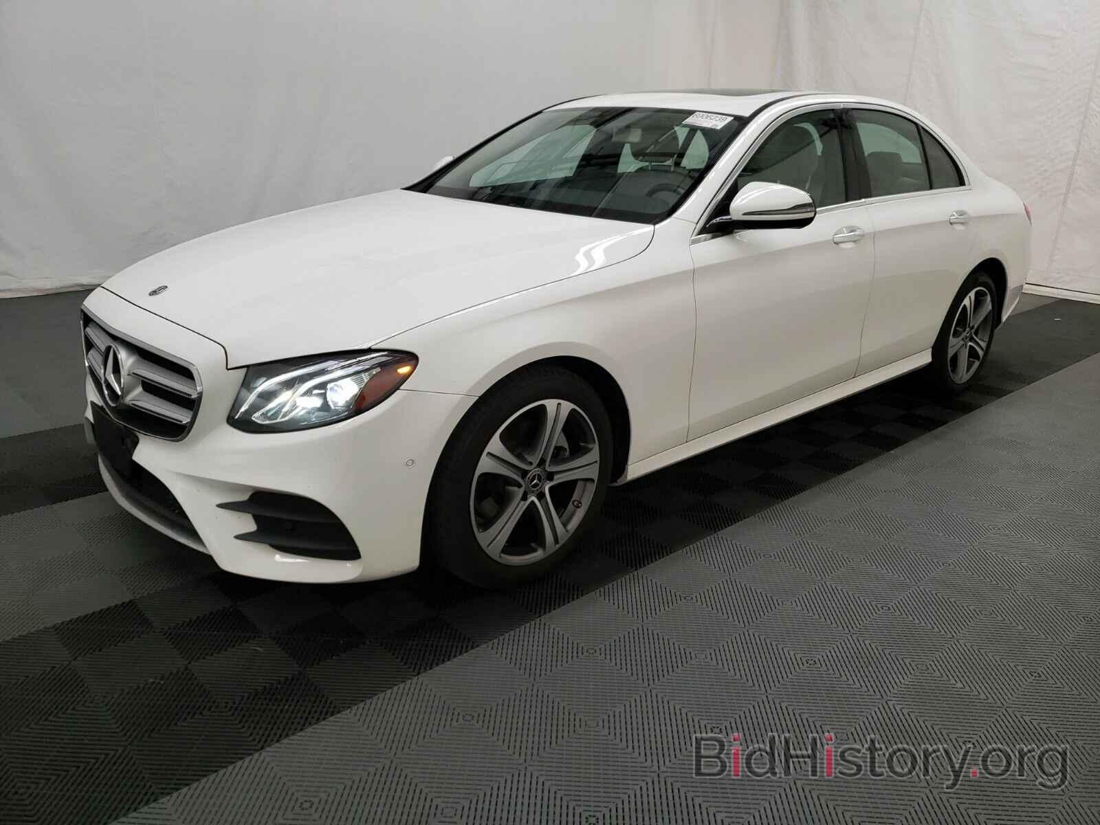 Photo WDDZF4KB8JA348027 - Mercedes-Benz E-Class 2018