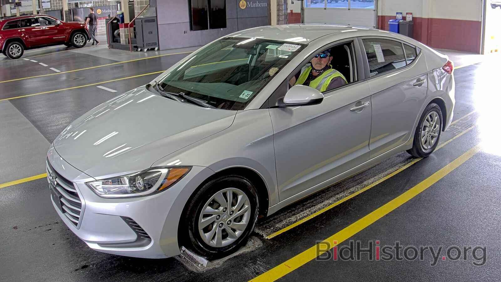 Photo KMHD74LF9JU519459 - Hyundai Elantra SE 2018