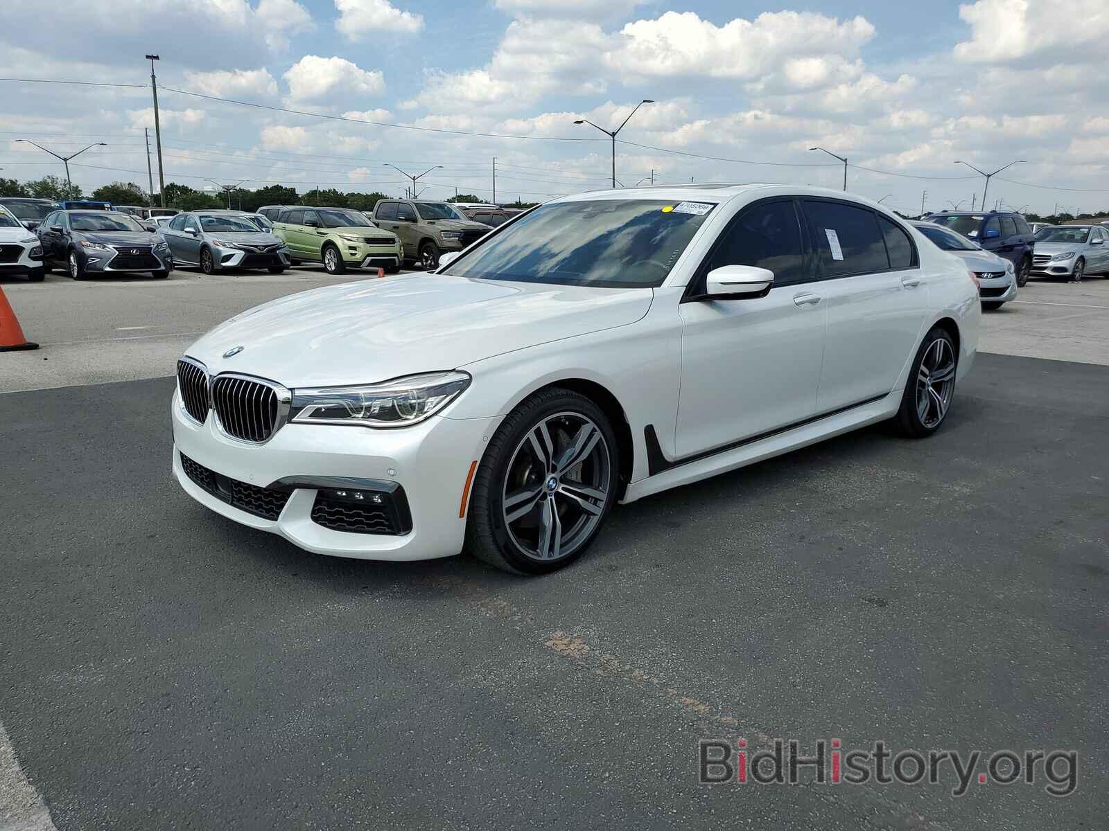 Photo WBA7F0C57KGM25176 - BMW 7 Series 2019