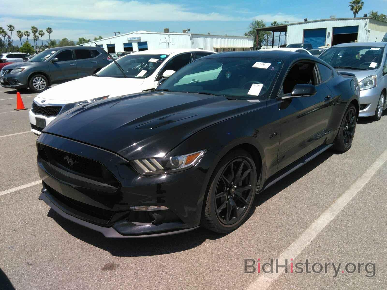 Photo 1FA6P8CF7H5210555 - Ford Mustang GT 2017