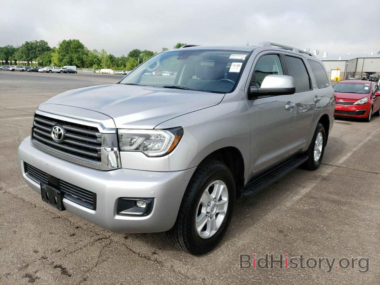 Photo 5TDBY5G15KS167614 - Toyota Sequoia 2019