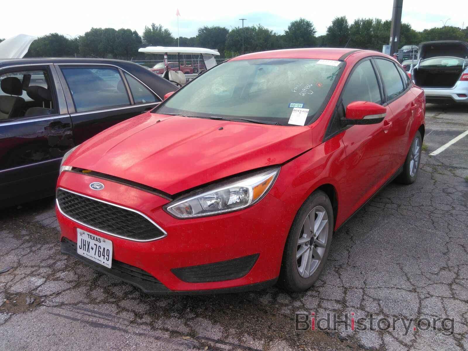 Photo 1FADP3FEXHL219436 - Ford Focus SE 2017