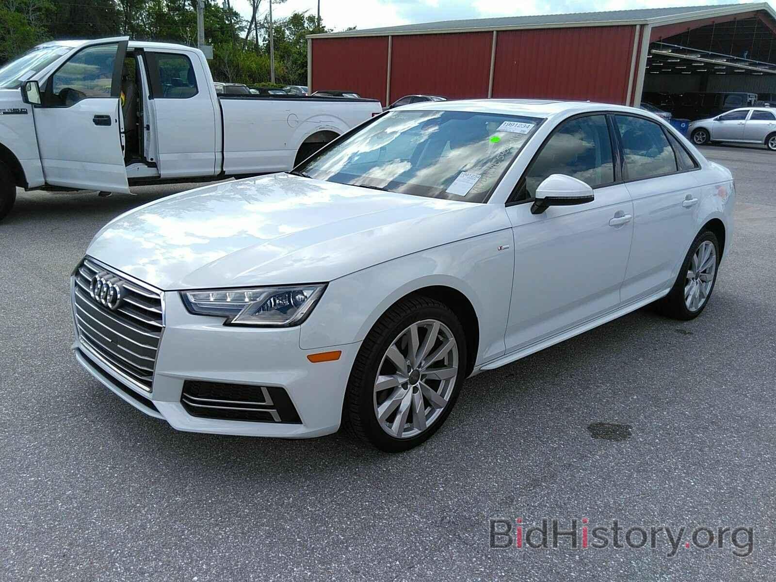 Photo WAUKMAF49JN013697 - Audi A4 2018