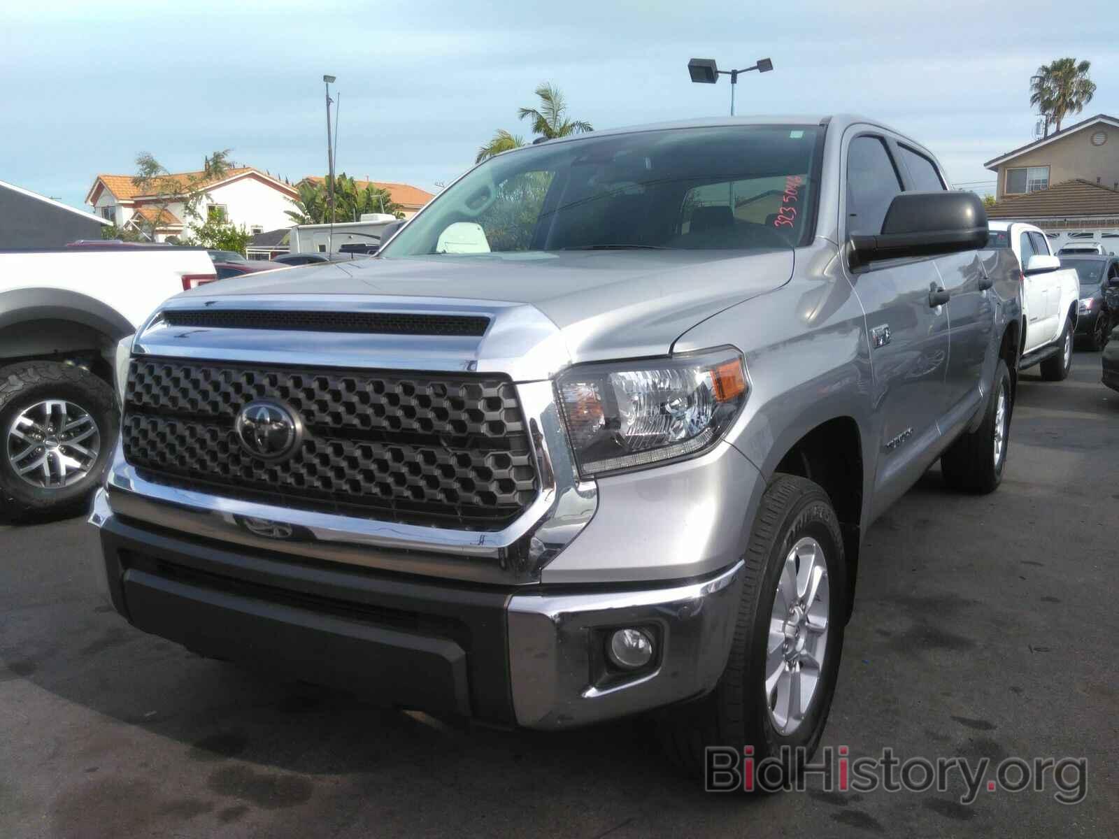 Photo 5TFEY5F15KX253465 - Toyota Tundra 2WD 2019