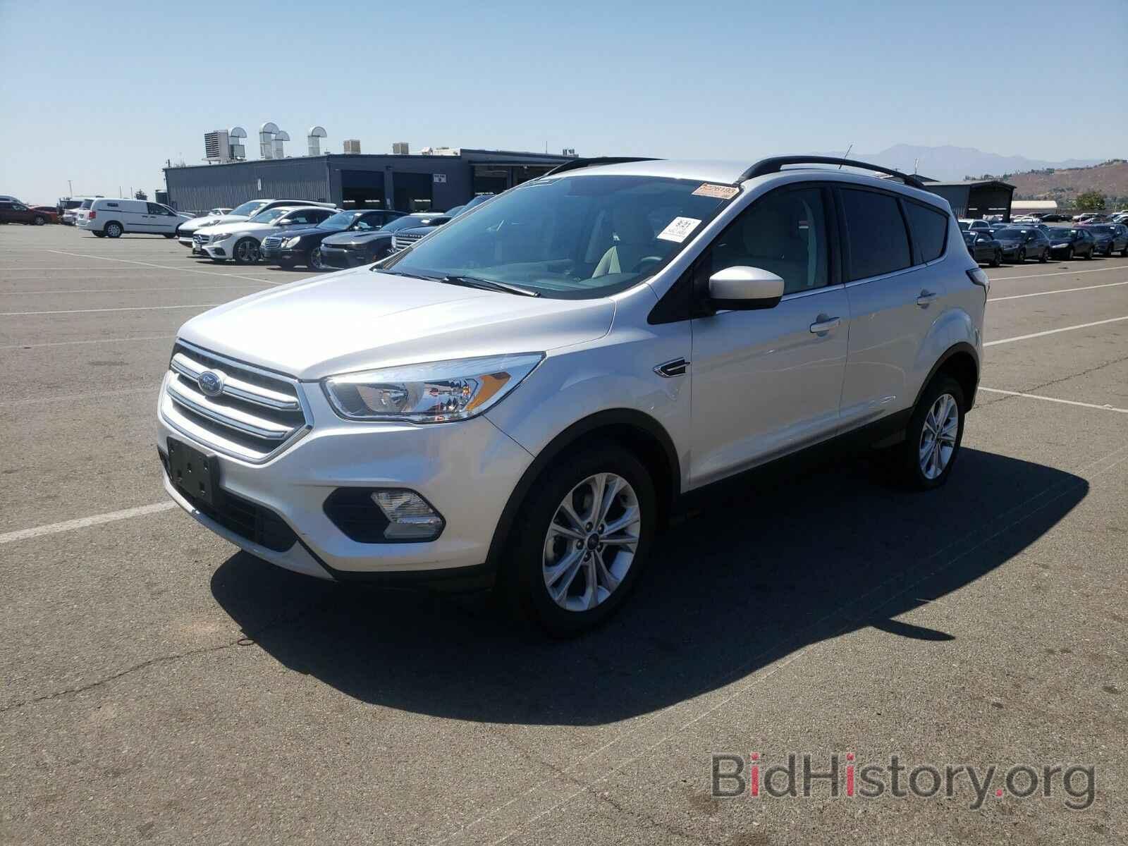 Photo 1FMCU0GD2JUD07850 - Ford Escape 2018