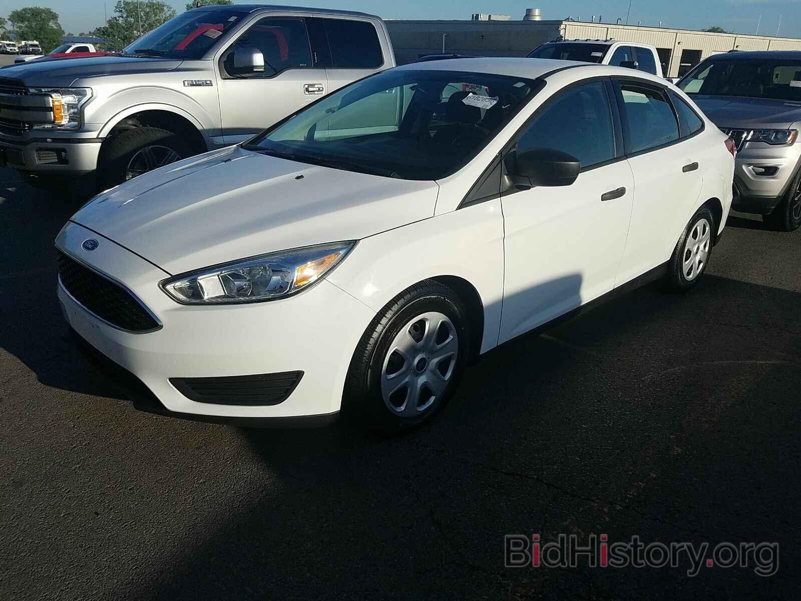 Photo 1FADP3E25FL313941 - Ford Focus 2015