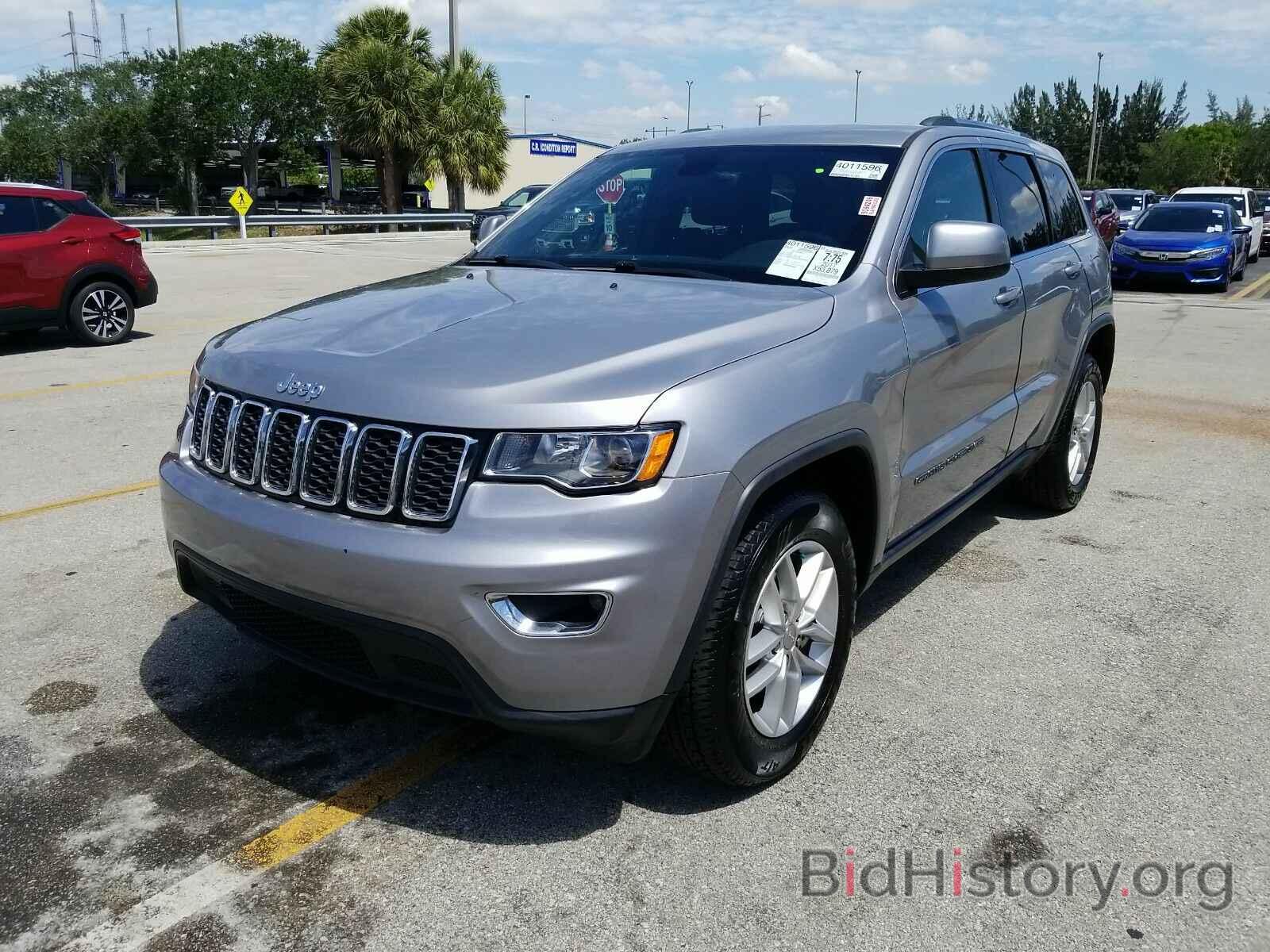 Photo 1C4RJEAG2HC674951 - Jeep Grand Cherokee 2017