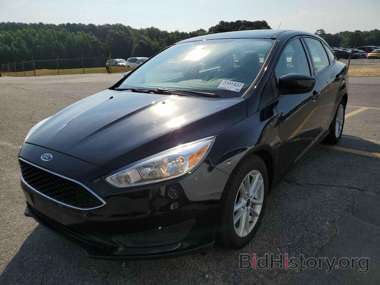 Photo 1FADP3F23JL231861 - Ford Focus SE 2018