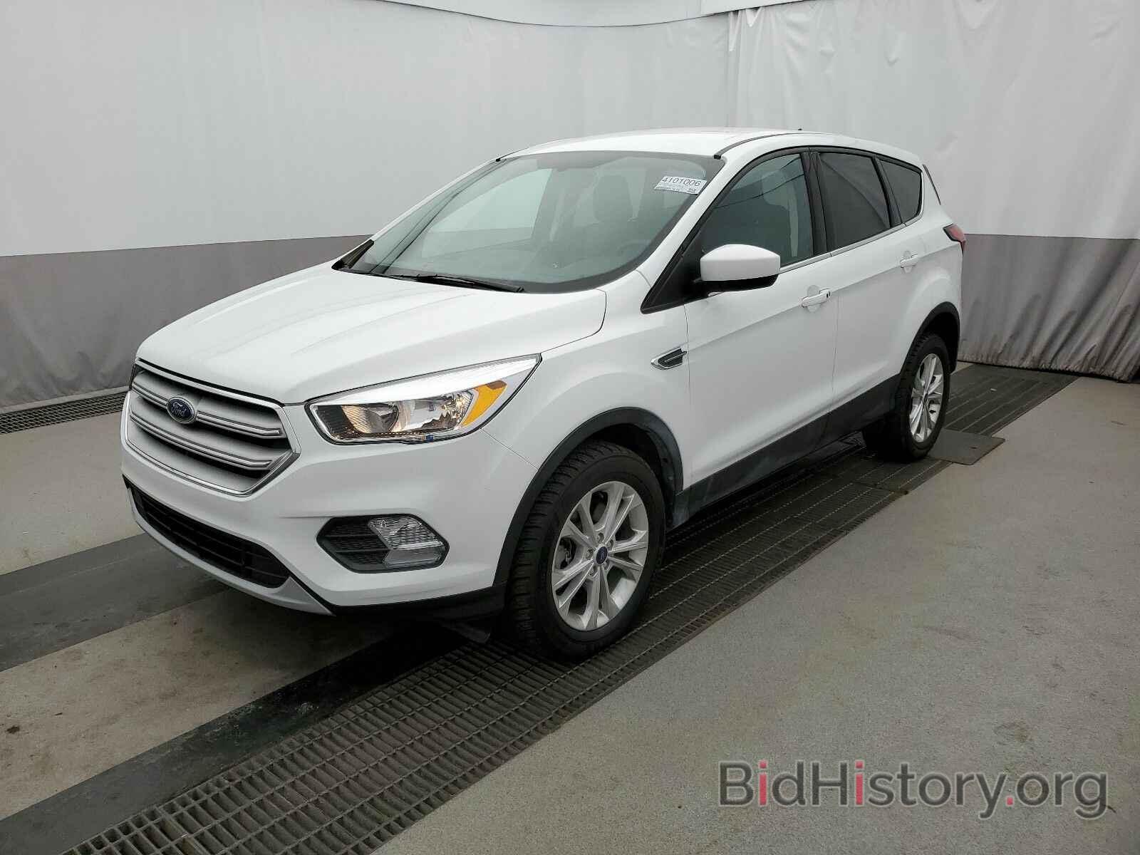 Photo 1FMCU9GD0KUB72292 - Ford Escape 2019