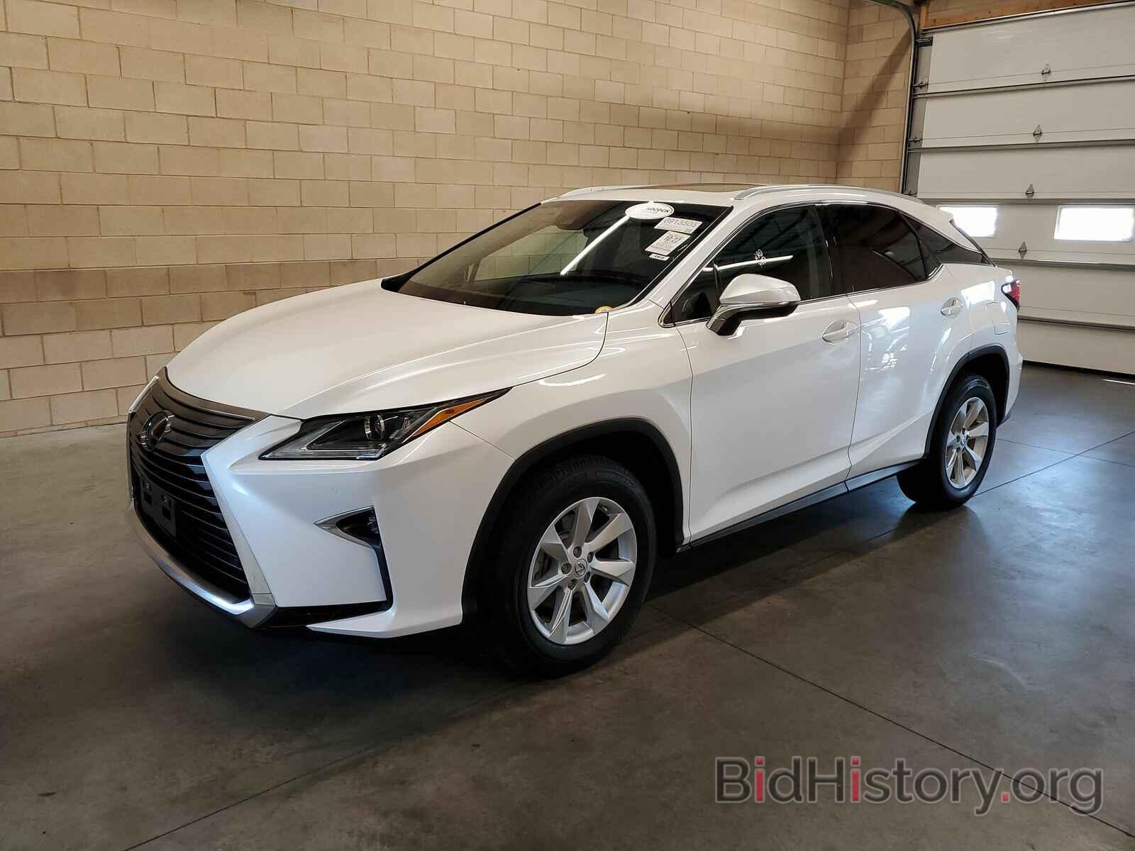 Photo 2T2BZMCA0HC121814 - Lexus RX RX 2017