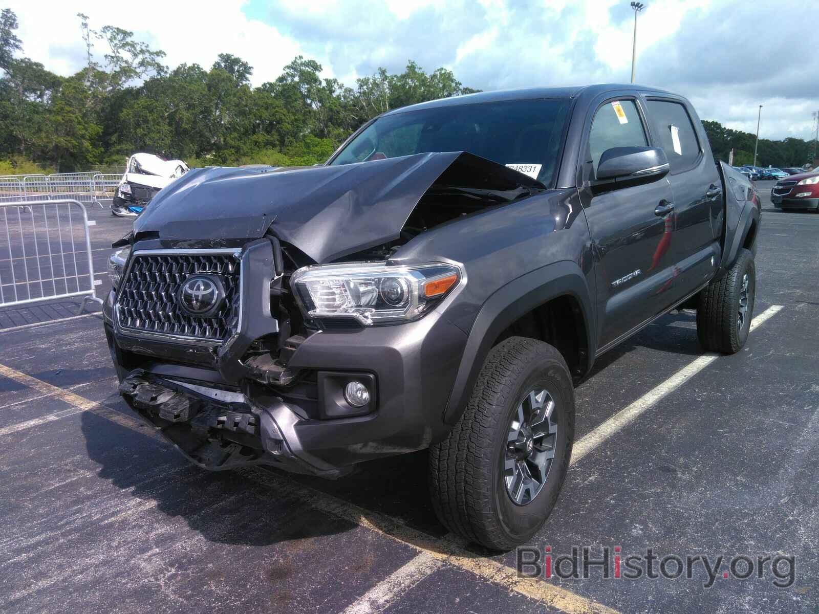 Photo 5TFAZ5CNXKX080027 - Toyota Tacoma 2WD 2019