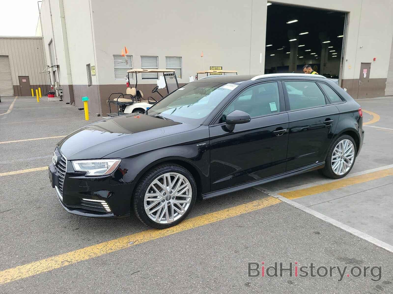 Photo WAUUPBFF3JA062182 - Audi A3 Sportback e-tron 2018