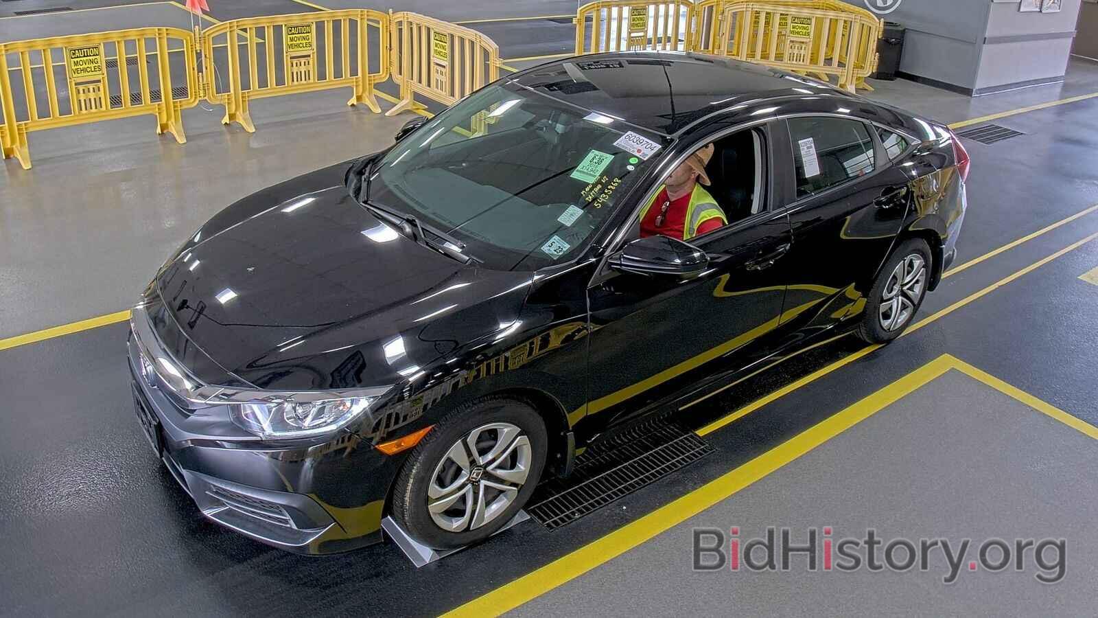 Фотография 19XFC2E53JE028272 - Honda Civic Sedan 2018