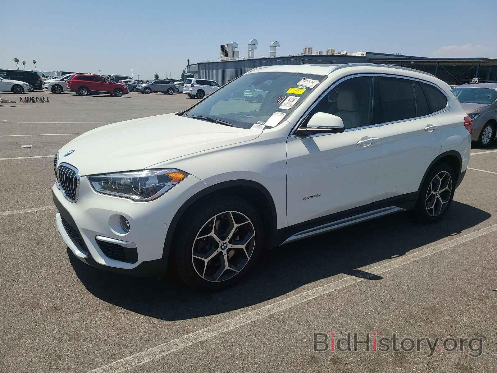 Photo WBXHU7C38J5H45014 - BMW X1 2018