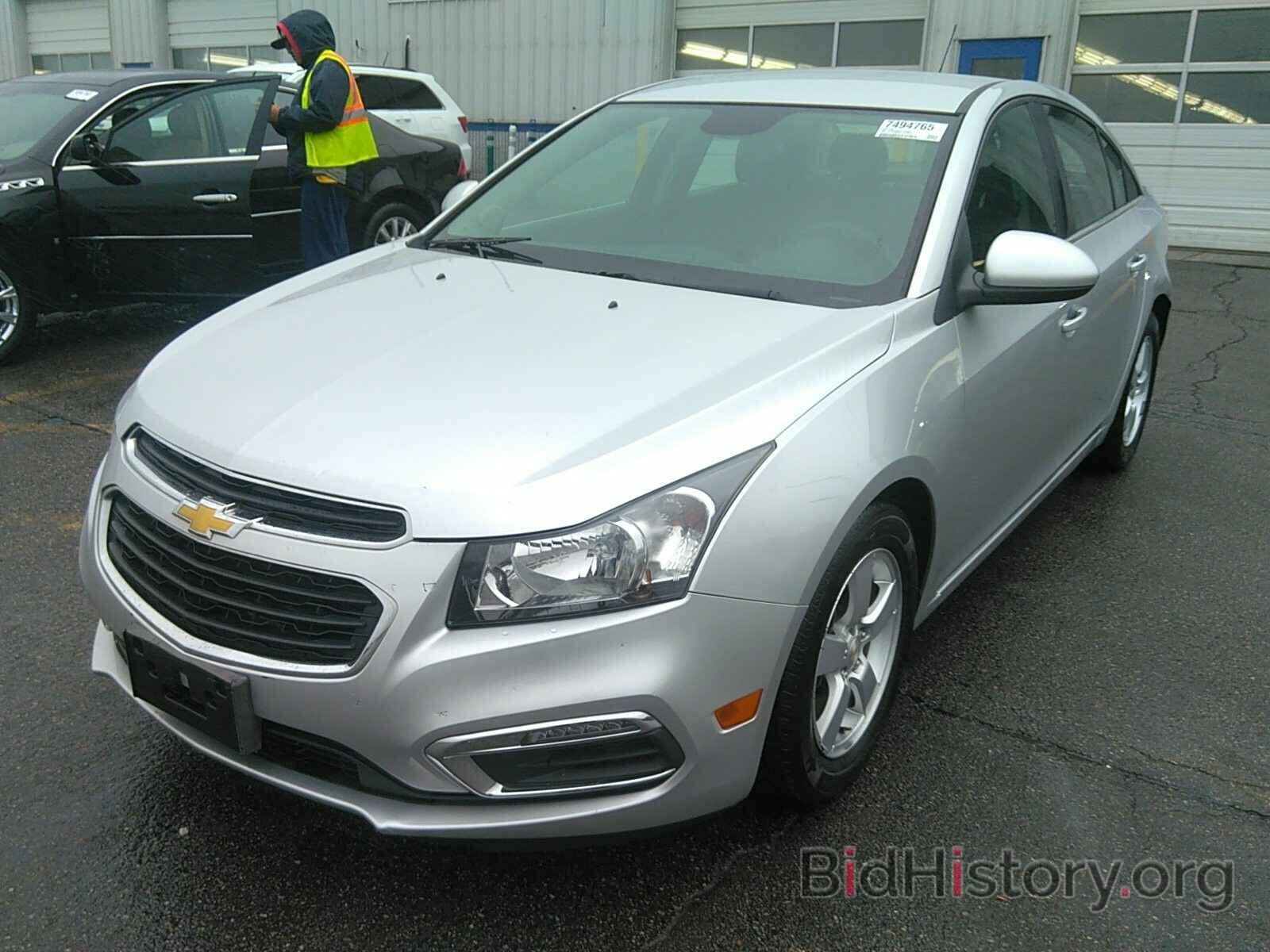 Photo 1G1PC5SB1F7112879 - Chevrolet Cruze 2015