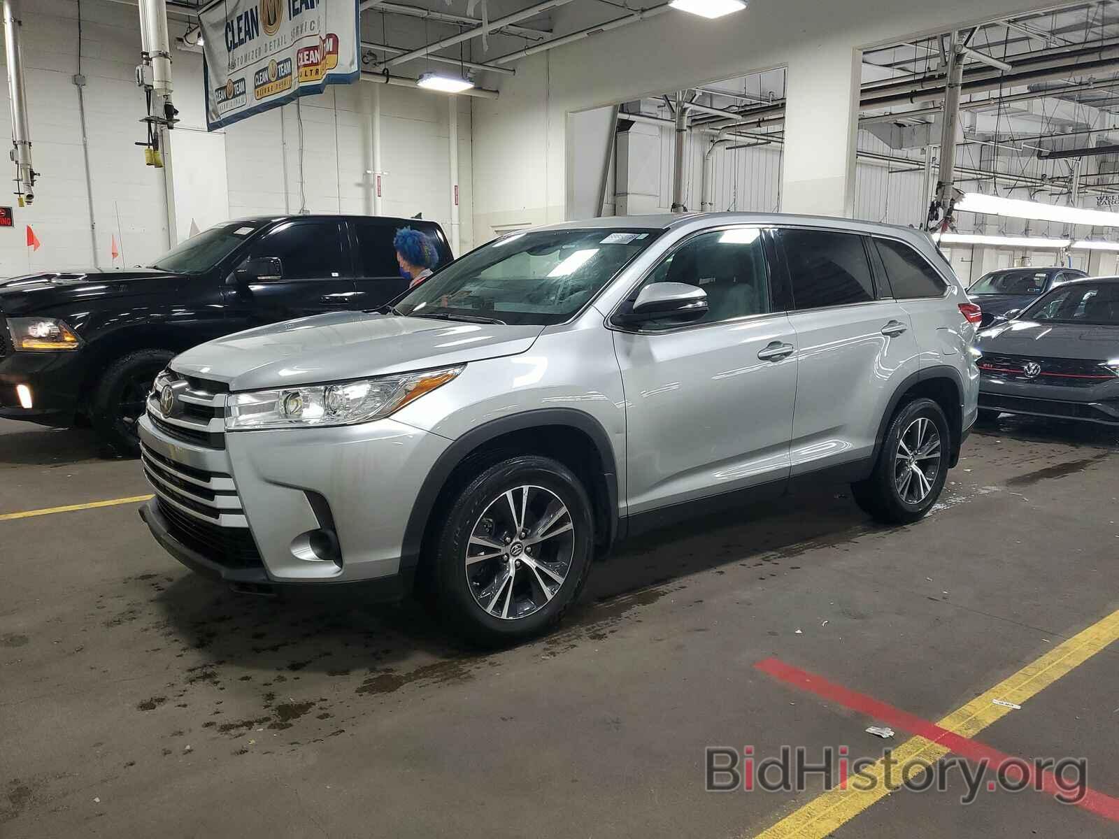 Photo 5TDBZRFH7KS960769 - Toyota Highlander 2019