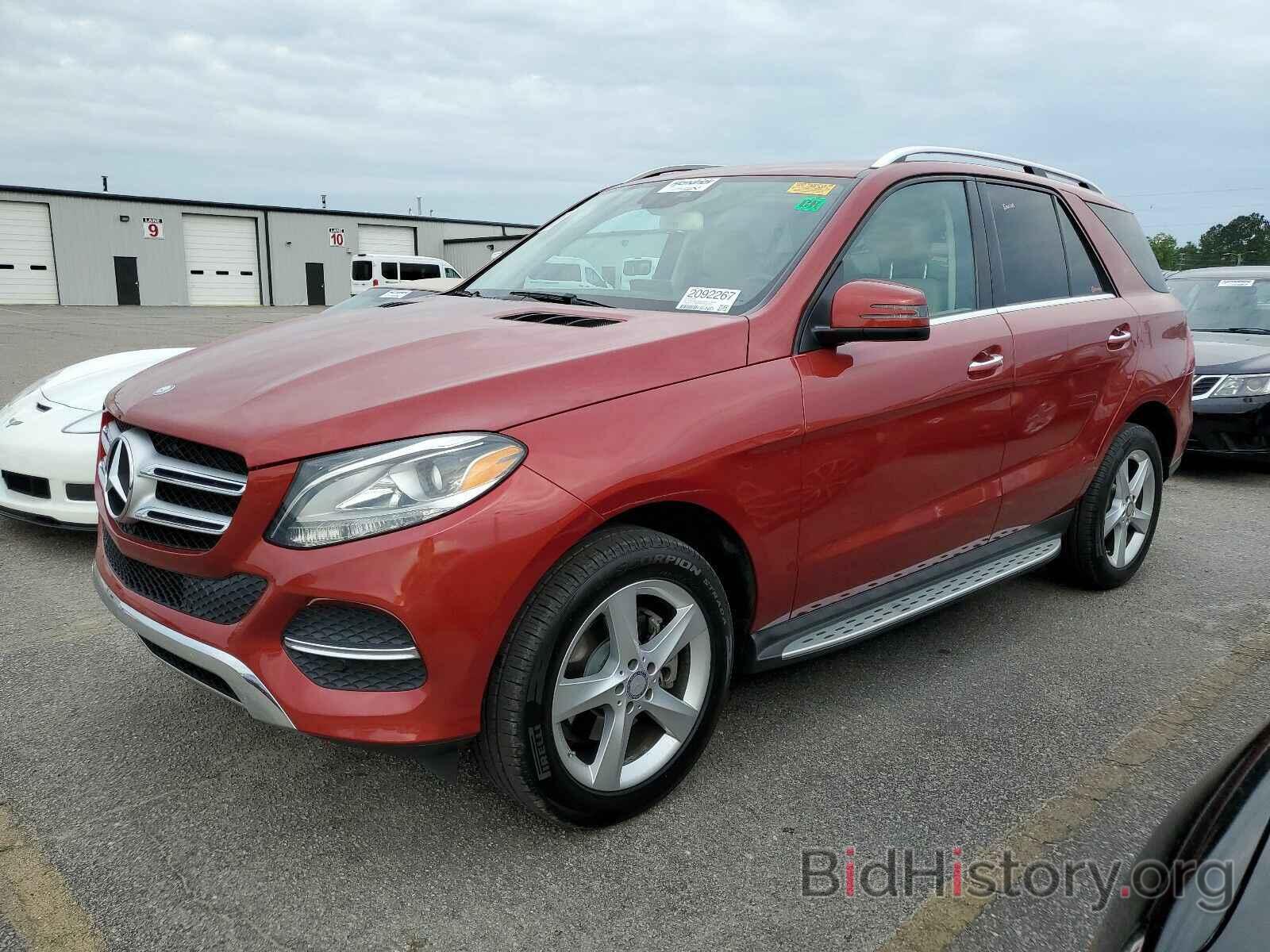 Photo 4JGDA5JB0GA690733 - Mercedes-Benz GLE 2016